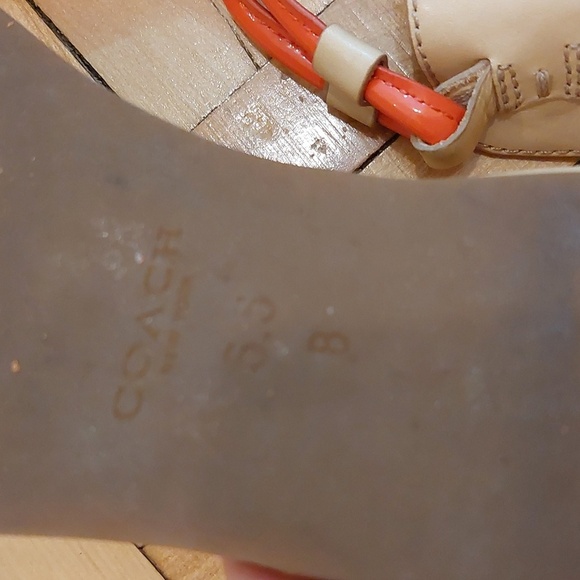 Coach  Cassandra thong sandals size 5.5B - Picture 10 of 10